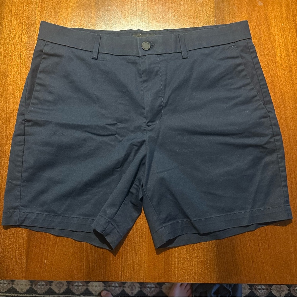 Banana Republic Navy Core Temp Shorts